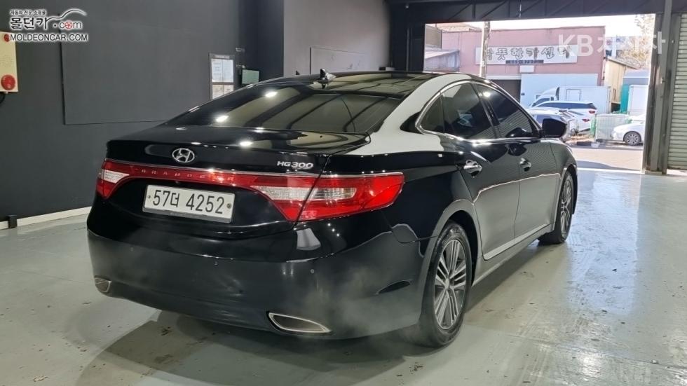 Hyundai Grandeur — miniaturë 2