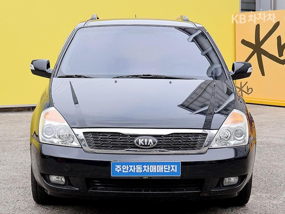 2013 kia carnival