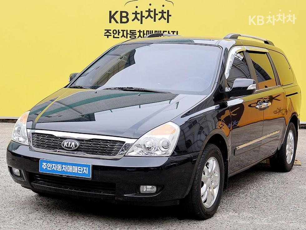 2013 - kia carnival