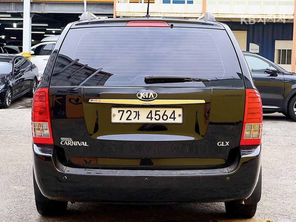 2013 - kia carnival