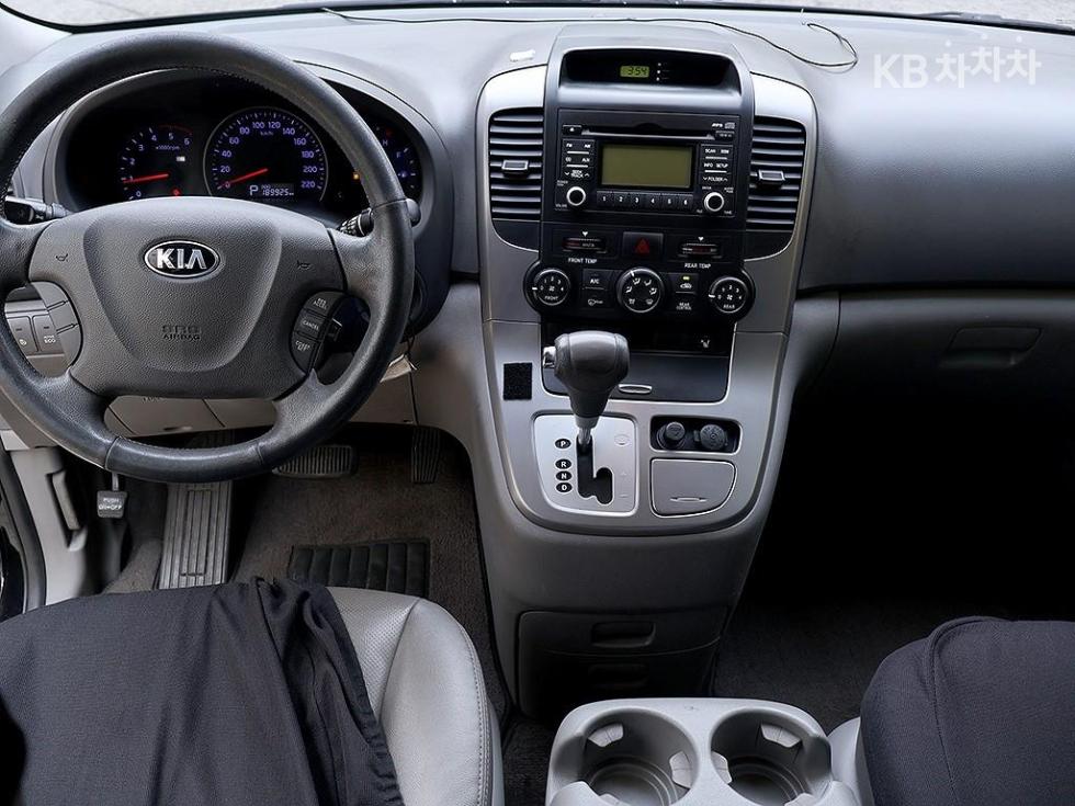 2013 - kia carnival