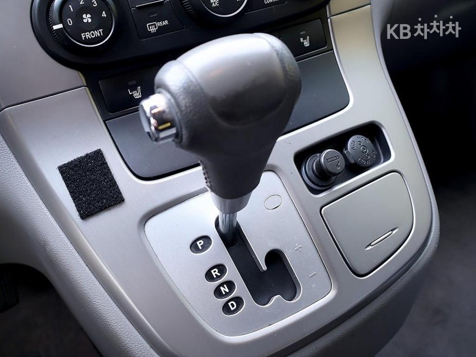 2013 - kia carnival