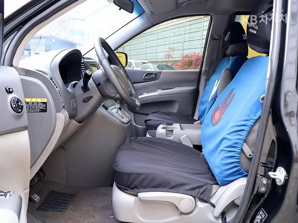 2013 - kia carnival