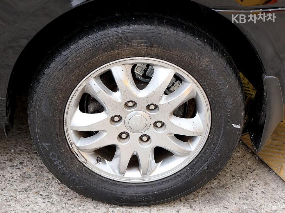 2013 - kia carnival