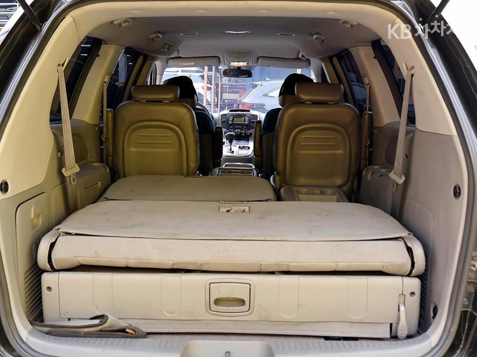 2013 - kia carnival
