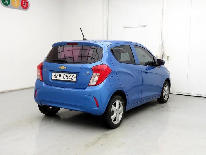 Chevrolet Spark The Next LT Plus 5