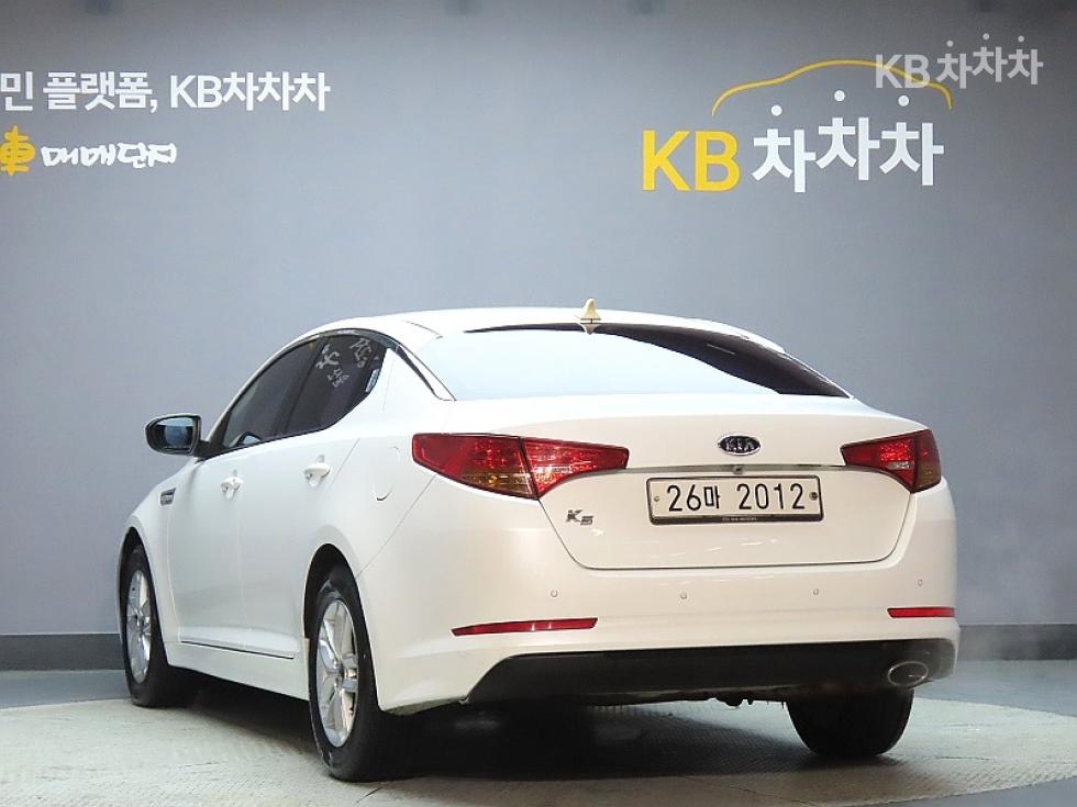 2011 - kia k5