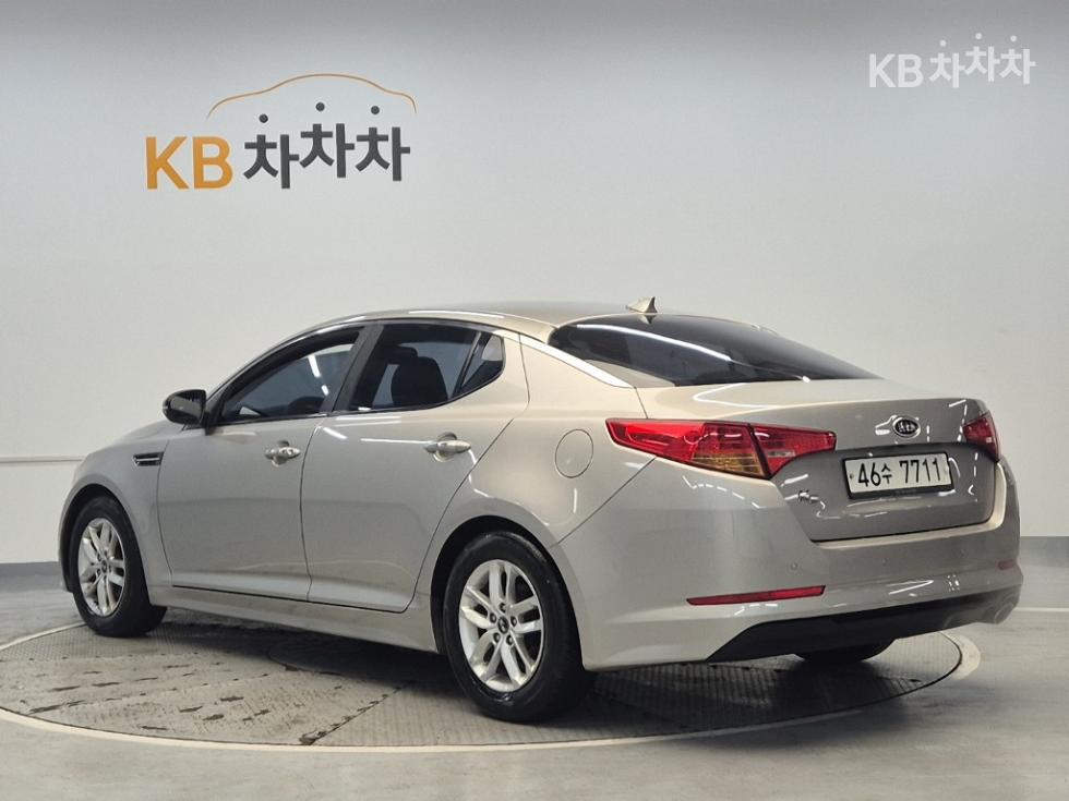 2011 - kia k5