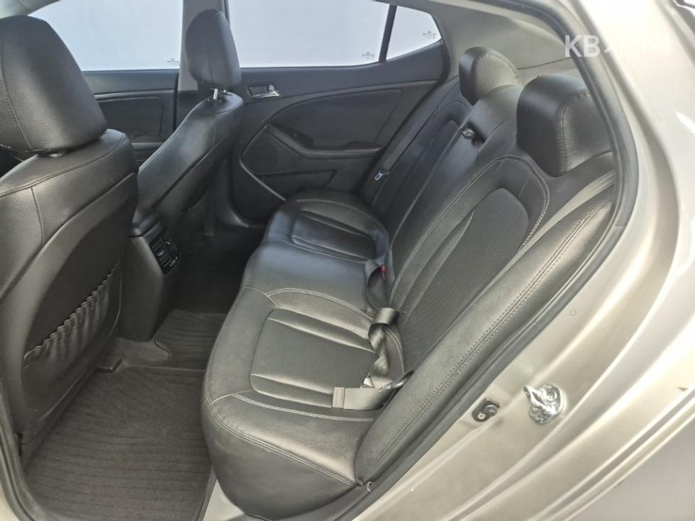 2011 - kia k5