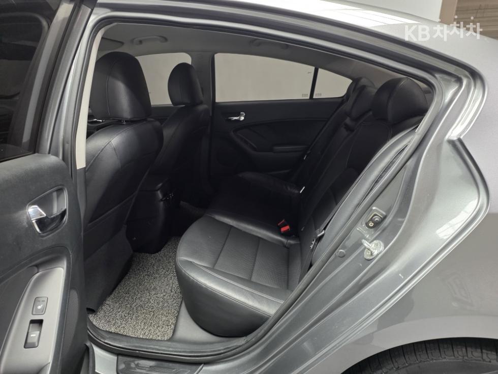 2015 - kia k3