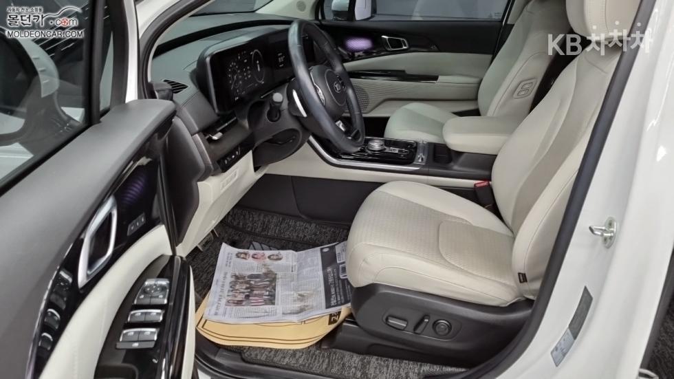 2021 - kia carnival