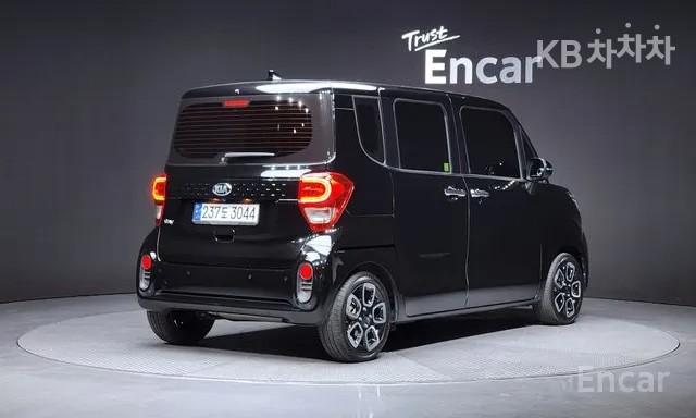 2021 - kia ray