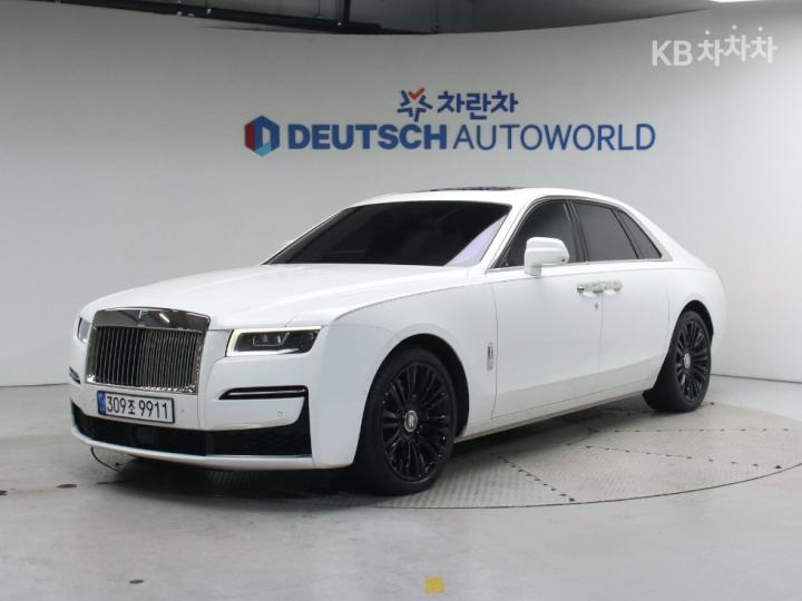 Rolls Royce Ghost 6.75 V12 SWB