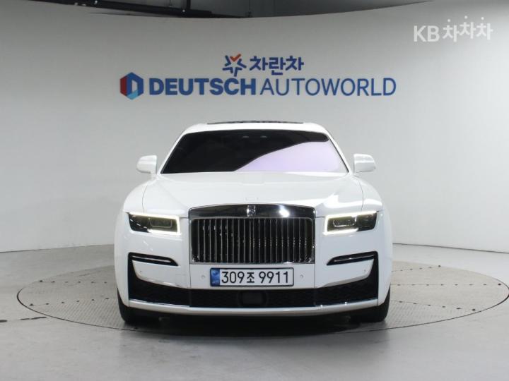 Rolls Royce Ghost 6.75 V12 SWB 4