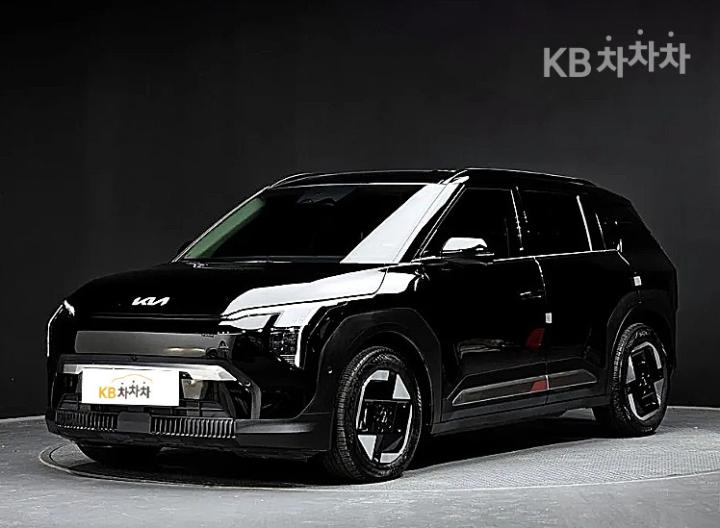 Kia EV3 Standard 2WD Earth 3