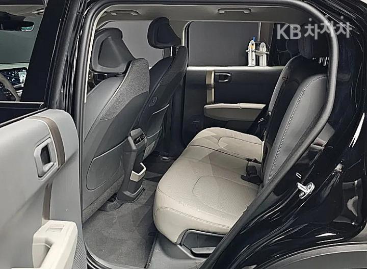 Kia EV3 Standard 2WD Earth 10