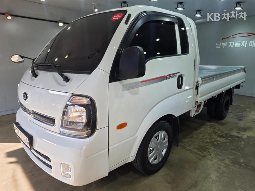 2020 - kia bongo iii