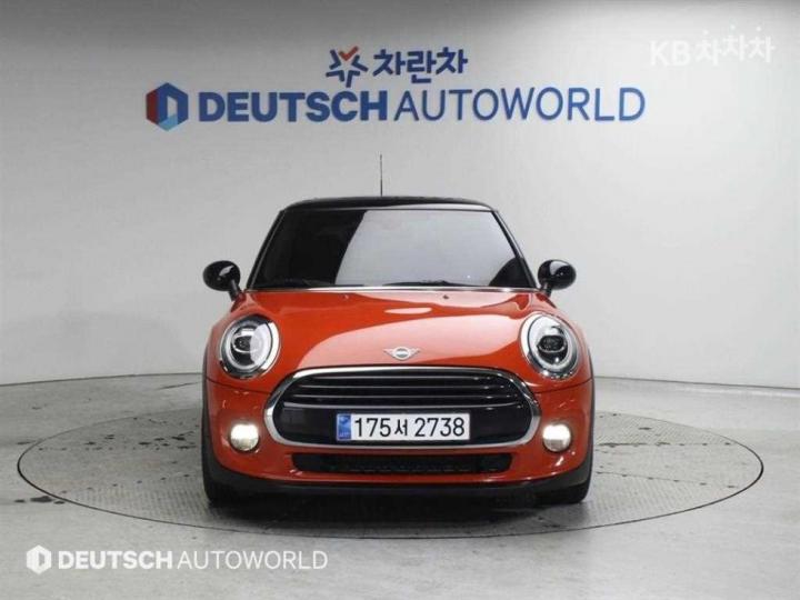 Mini Cooper 3 Duo 1.5 High Trim 4