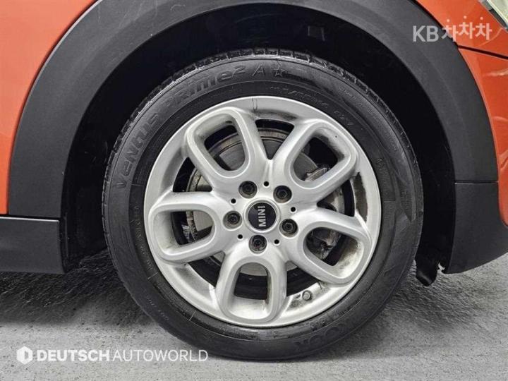 Mini Cooper 3 Duo 1.5 High Trim 6