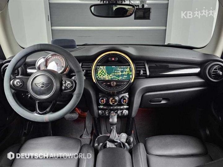 Mini Cooper 3 Duo 1.5 High Trim 8