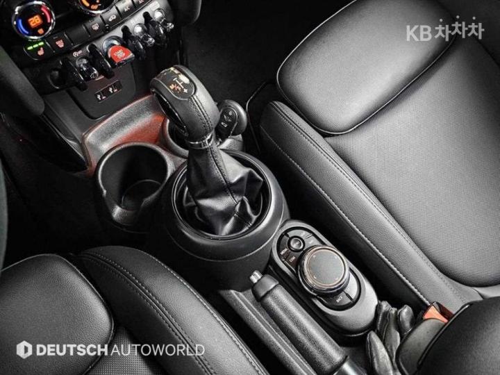 Mini Cooper 3 Duo 1.5 High Trim 10