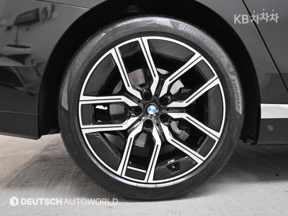 BMW 7er — miniaturë 5