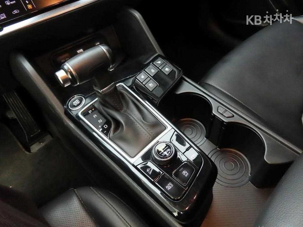 2024 - kia sportage