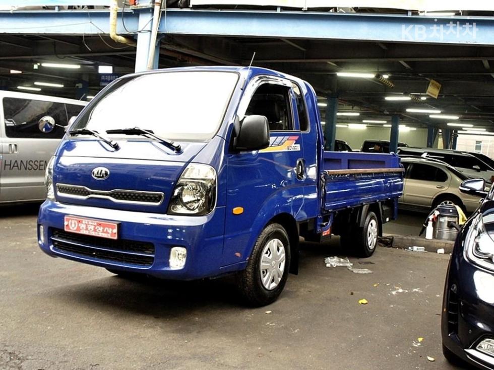 2018 - kia bongo iii