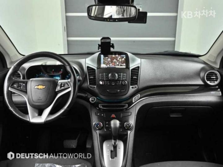 Chevrolet Orlando LT Convenience Pack 8