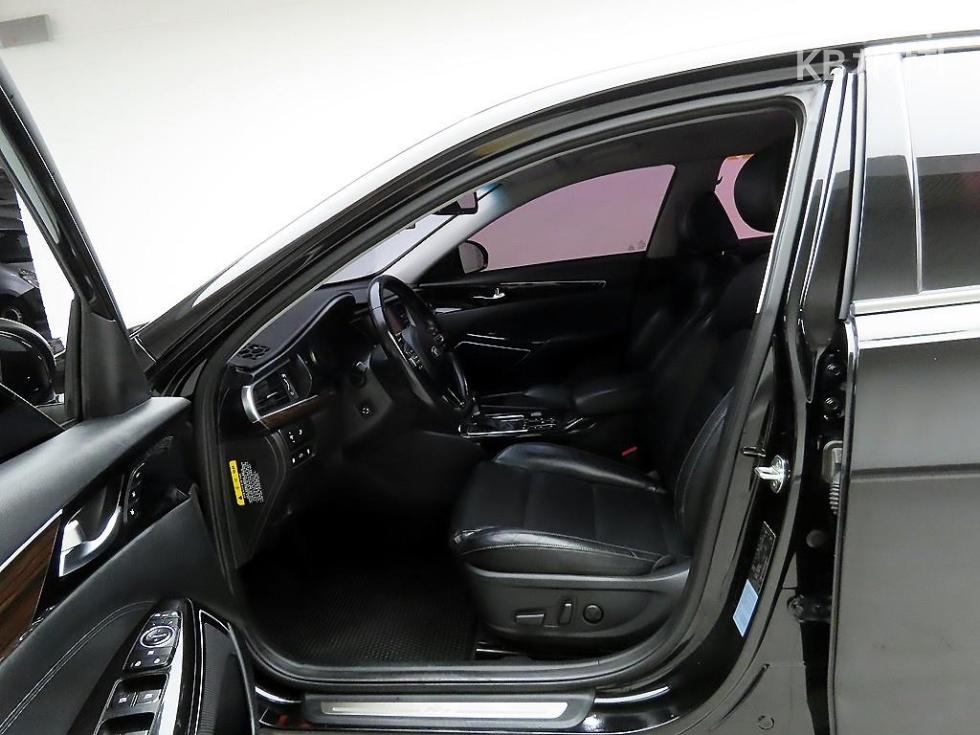 2018 - kia k7
