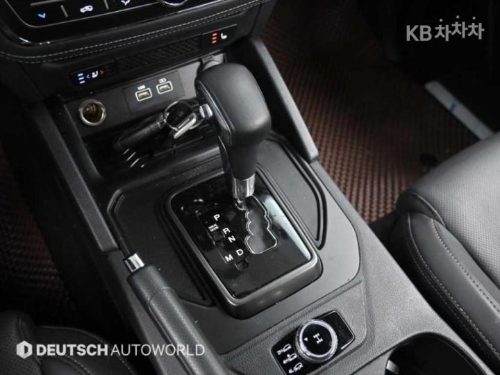 KG Mobility (Ssangyong) Rexton Sport 2.2 4WD Prestige 10