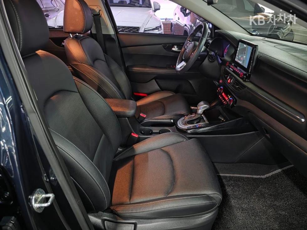 2020 - kia k3