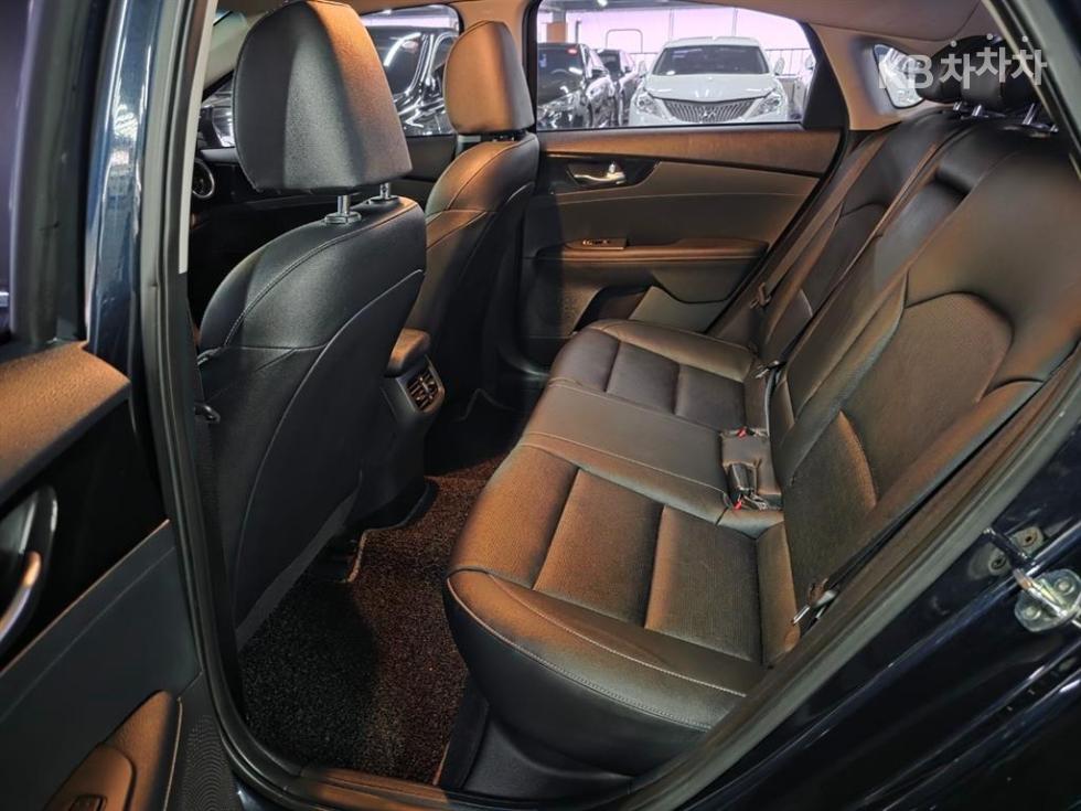 2020 - kia k3