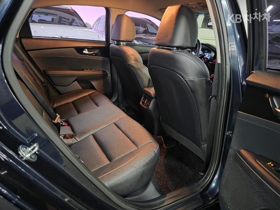 2020 - kia k3