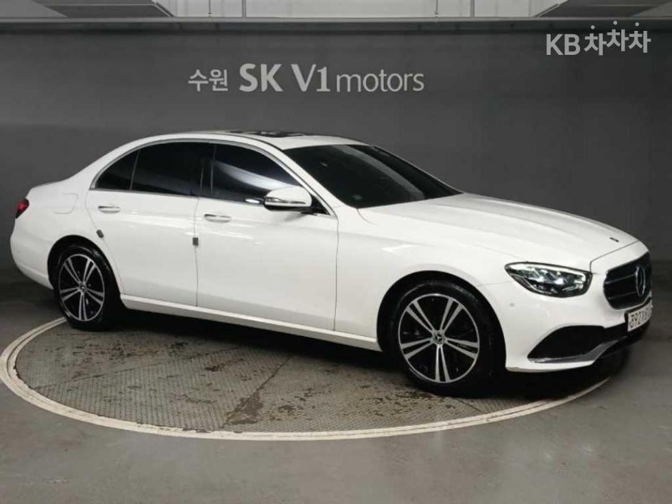 2021 Mercedes-Benz E (W213) photo