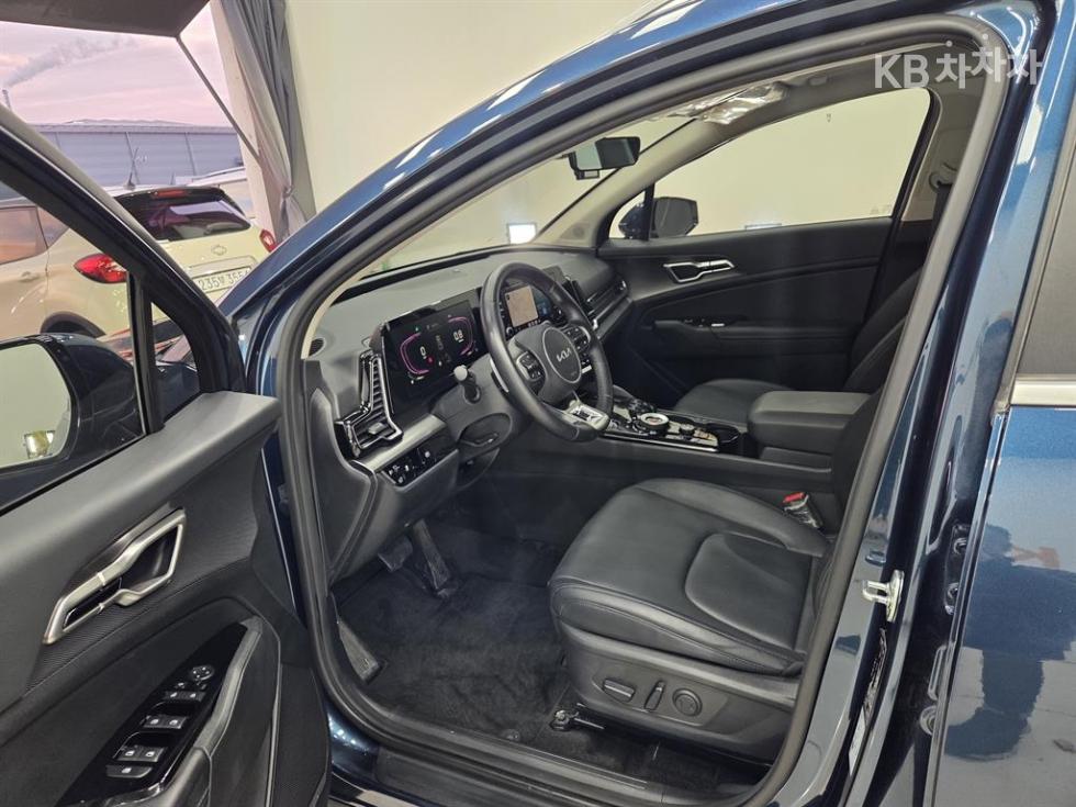 2024 - kia sportage