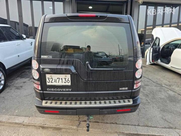 Land Rover Discovery 4 3.0 SDV6 HSE Base Type 4