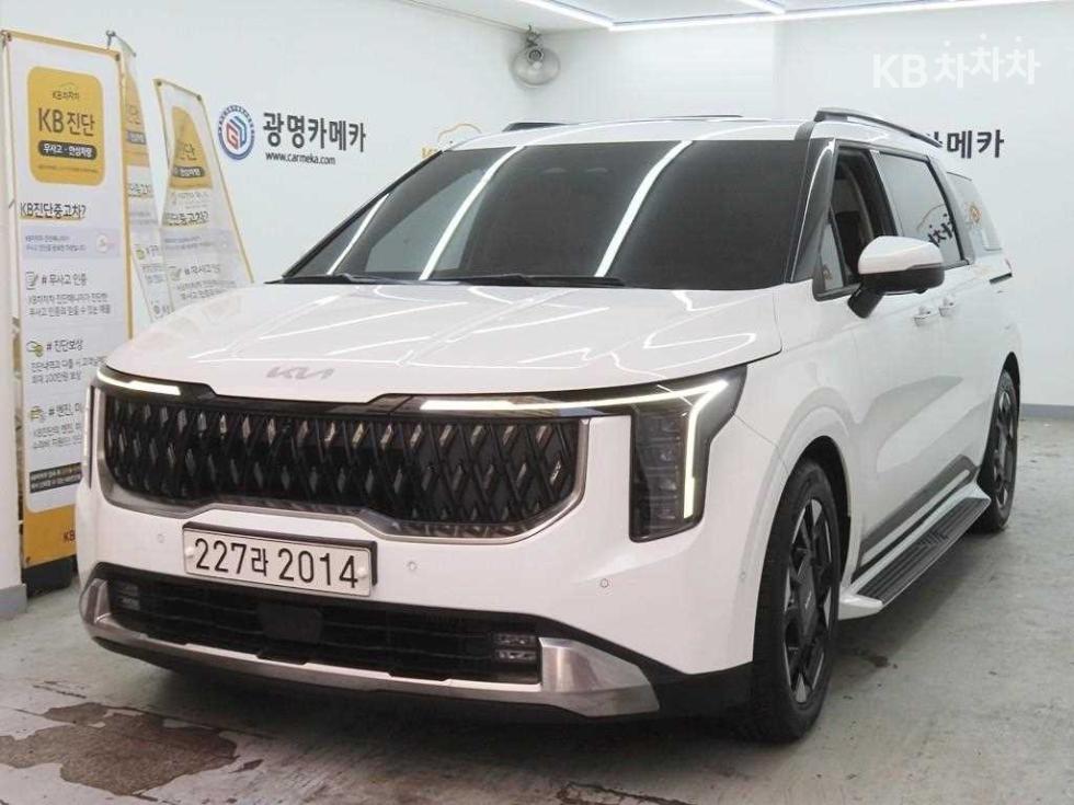 2024 - kia carnival