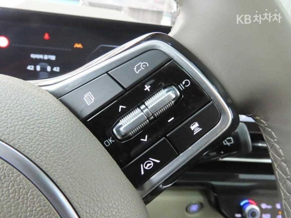 2024 - kia carnival