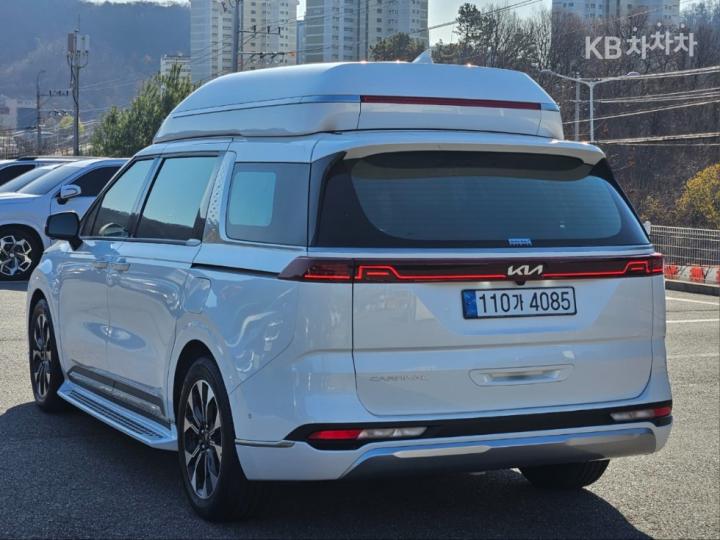 Kia Carnival High Limousine G3.5 GDI Signature 4