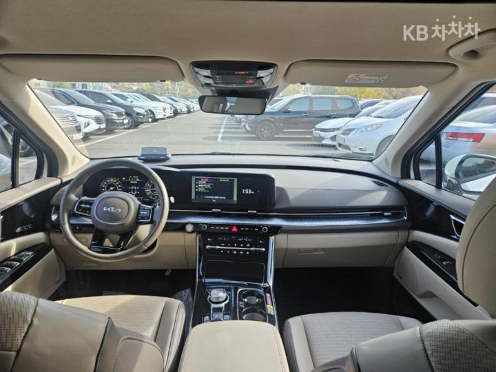 Kia Carnival High Limousine G3.5 GDI Signature 9