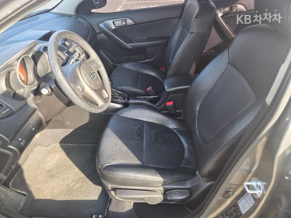 2012 - kia forte