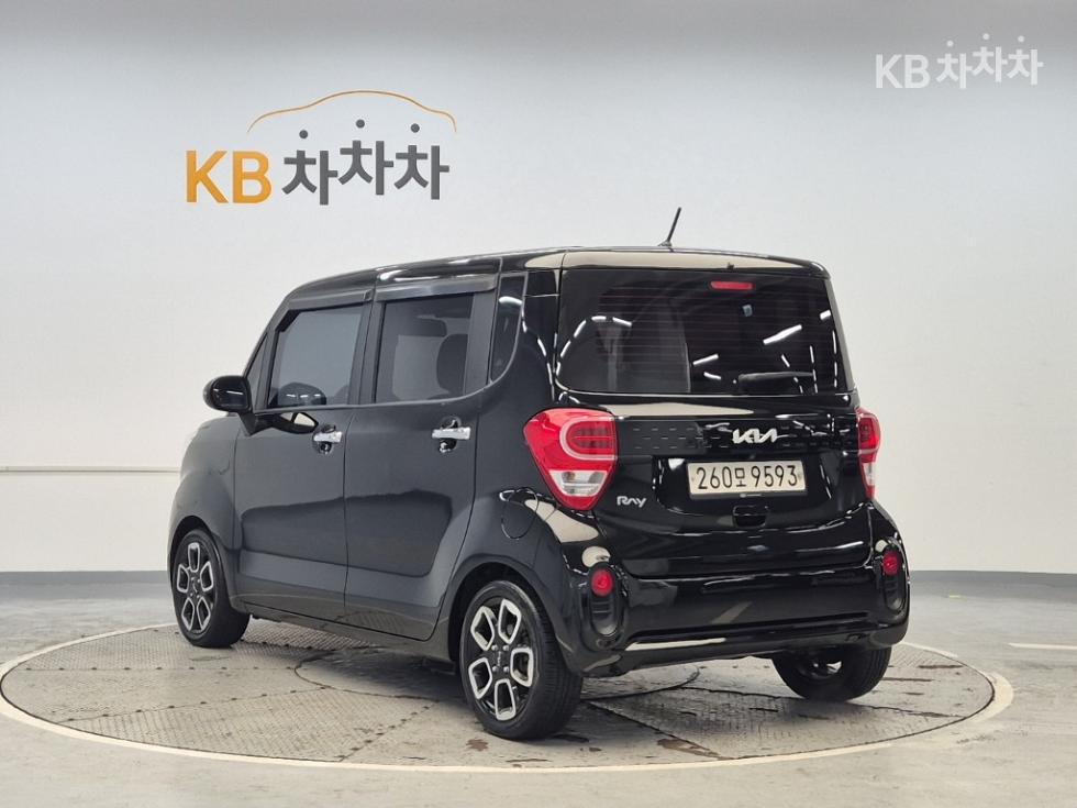 2022 - kia ray