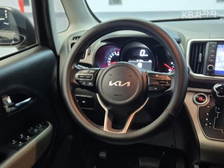 Kia Ray 1.0 Gasoline Signature 10