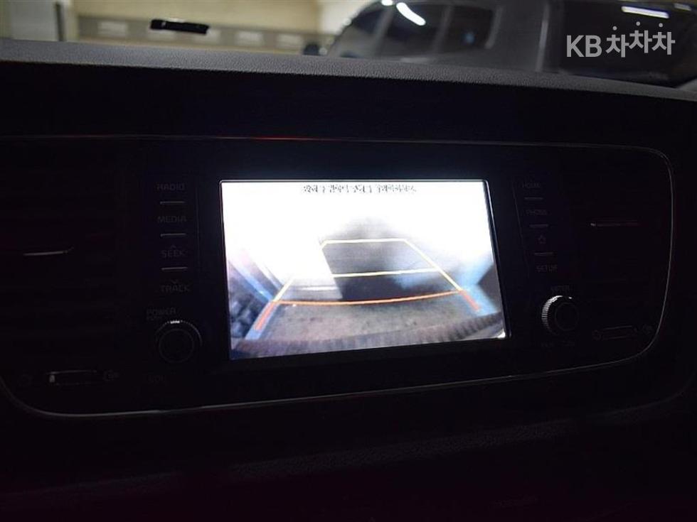 2020 - kia carnival