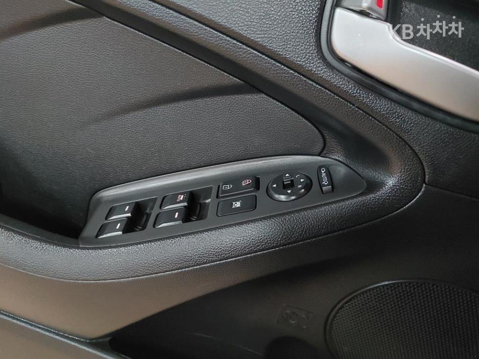 2013 - kia k3