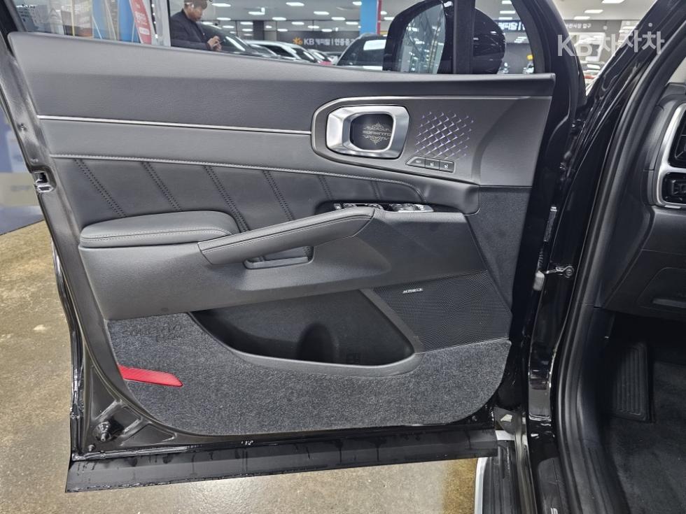 2023 - kia sorento