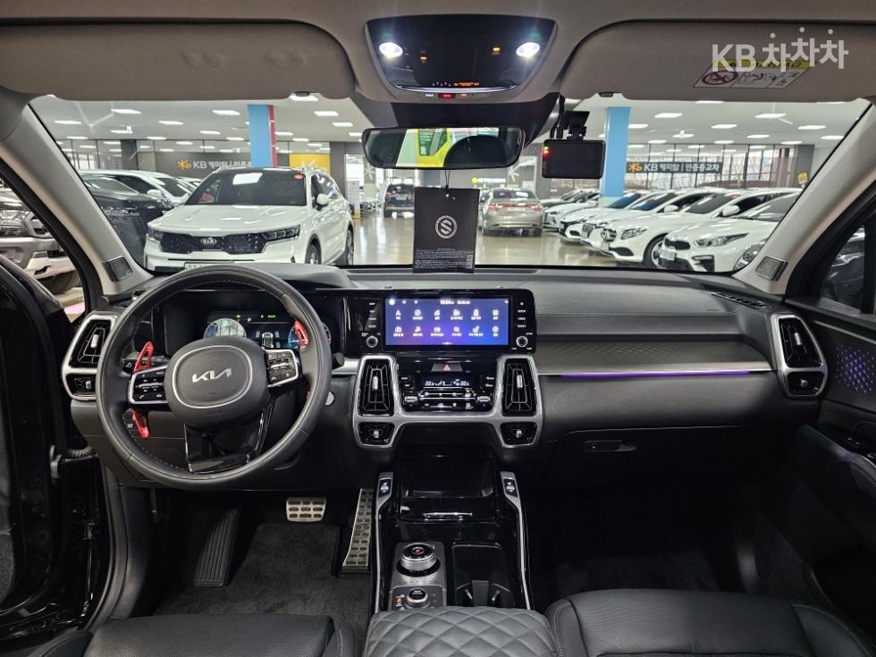 2023 - kia sorento