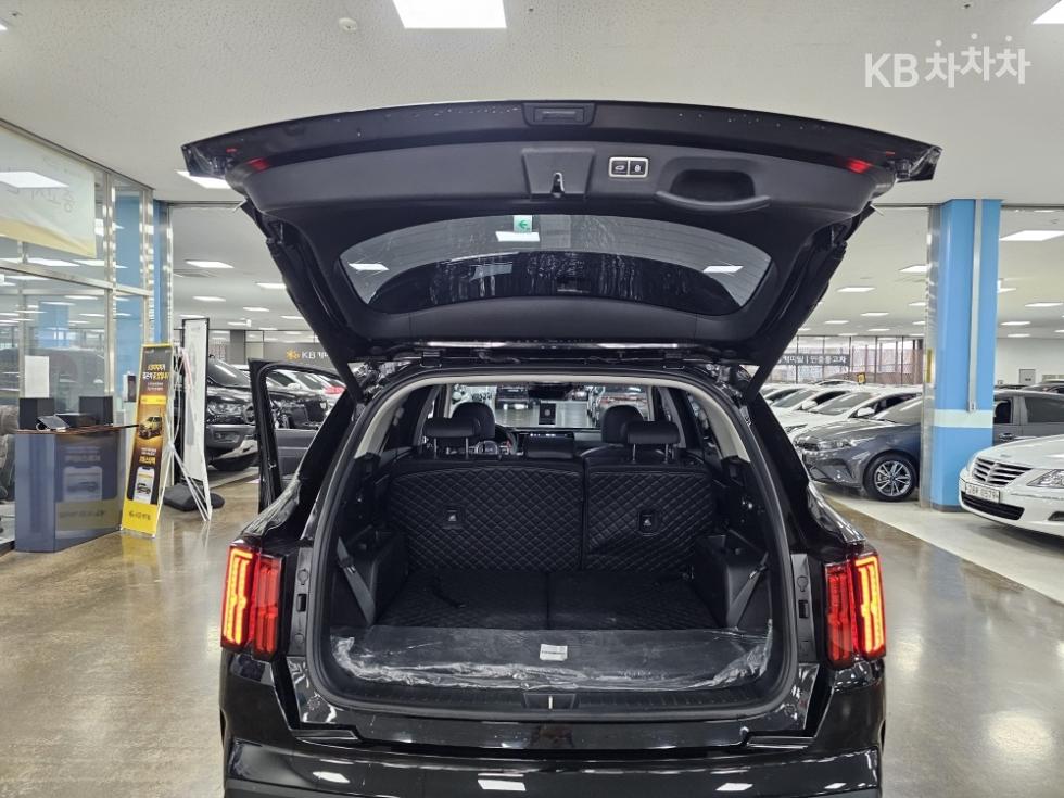 2023 - kia sorento