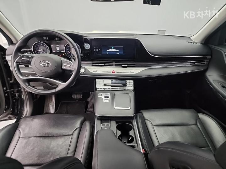Hyundai Grandeur 2.5 Exclusive 8